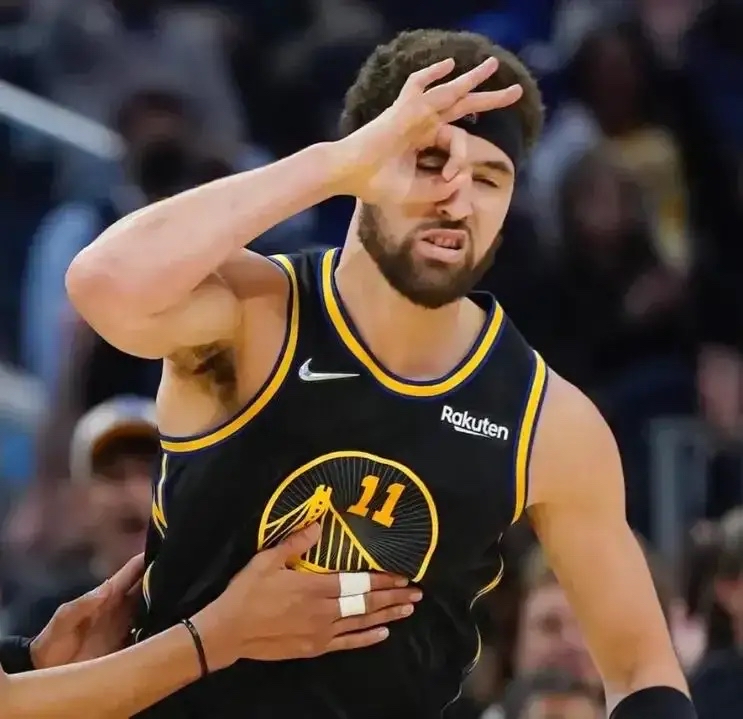 包含库里连续三场比赛得分超过赛事规则更新,RNG挑战极限!的词条 包含库里连续三场比赛得分超过赛事规则更新,RNG挑战极限!的词条